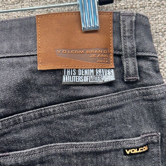 Volcom Jeans Mens 38 Black Vorta Slim Straight Medium Wash Classic Preppy - Picture 6 of 13